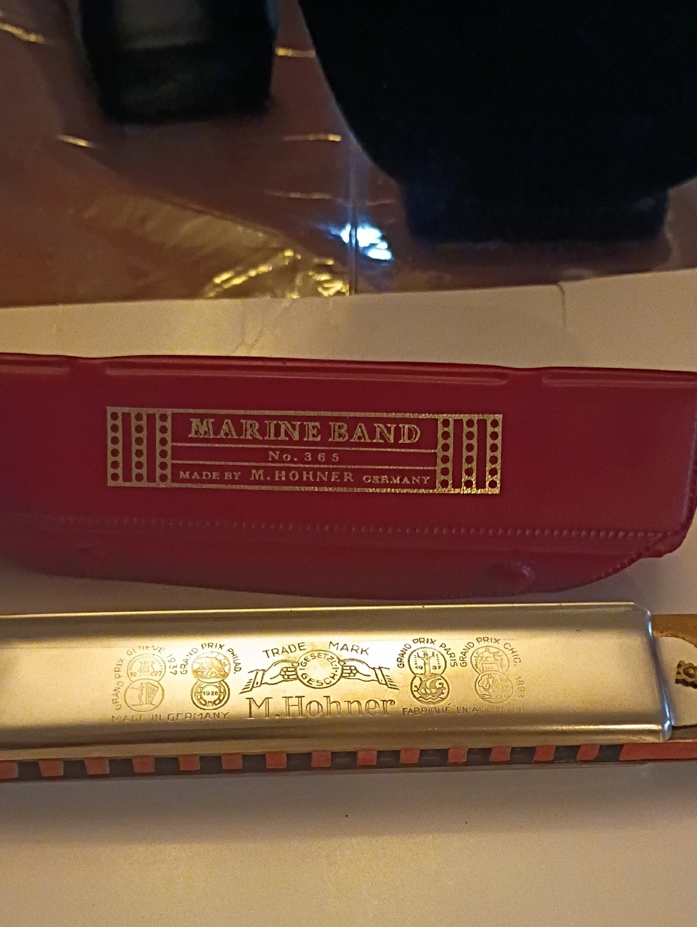 Marine Band No.365 Harmonica – Red